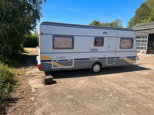 Dethleffs 560 EL3, Caravans en Kamperen, Caravans, Particulier, tot en met 4, Rondzit, Dethleffs, 2 aparte bedden, 5 tot 6 meter