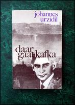 DAAR GAAT KAFKA - Johannes Urzidil - Leuk boekje om Kafka be, Verzenden, Zo goed als nieuw