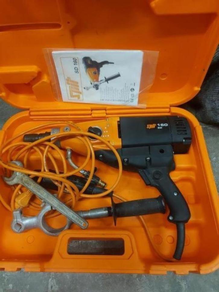 Spit sd160 diamentboormachine met bijbehorend onderdelen, Doe-het-zelf en Verbouw, Gereedschap | Boormachines, Zo goed als nieuw