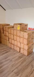 Nieuw in verpakking! 345 rode en 24 groene kapstokken, Ophalen, Nieuw, Kapstokje