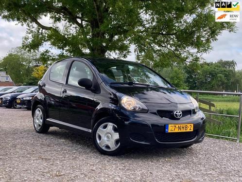 Toyota Aygo 1.0-12V Access | 5-Deurs + Airco nu € 2.750,-!, Auto's, Toyota, Bedrijf, Te koop, Aygo, ABS, Airbags, Airconditioning