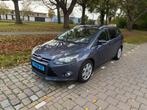Ford Focus 2013 Taxi Klaar Boardcomputer Taxitronic, Euro 5, Stof, 4 cilinders, 1274 kg