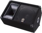 YAMAHA speakers in prof. flightcase, Gebruikt, 120 watt of meer, Front, Rear of Stereo speakers, Ophalen