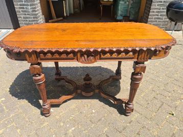 Antieke eikenhouten tafel neo Lodewijk XIV beschikbaar voor biedingen
