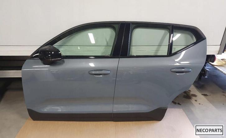 VOLVO XC40 XC 40 PORTIER DEUR KLEUR 728 ALLES LEVERBAAR !!, Auto-onderdelen, Carrosserie en Plaatwerk, Bumper, Volvo, Gebruikt