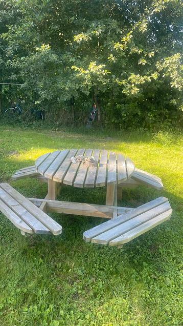 Ronde picknicktafel tuintafel ø2mtr beschikbaar voor biedingen