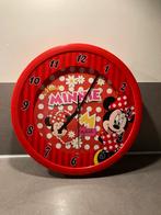 Disney Minnie Mouse wand klok rood zgan, Analoog, Ophalen of Verzenden, Wandklok, Zo goed als nieuw