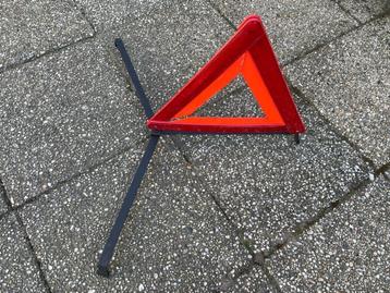 gevarendriehoek beschikbaar voor biedingen