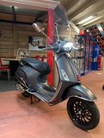 Gebro scooters: Vespa sprint mat grijs 25KM SNOR BJ2020, Fietsen en Brommers, Scooters | Vespa, Gebruikt, Overige modellen, Ophalen of Verzenden