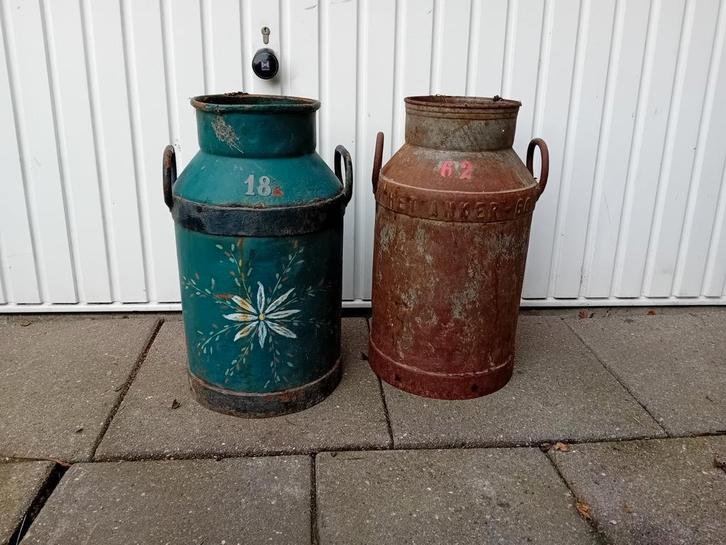 2 Antieke Melkbussen - Brocante Decoratie, Antiek en Kunst, Curiosa en Brocante, Ophalen