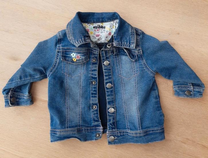 Spijkerjasje maat 86 (meisje), Kinderen en Baby's, Babykleding | Maat 86, Gebruikt, Meisje, Jasje, Ophalen