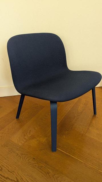 Muuto Visu Lounge chair (blauw) beschikbaar voor biedingen