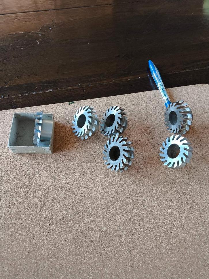 Zolenfrees / schrooimessen schoenen, Hobby en Vrije tijd, Overige Hobby en Vrije tijd, Zo goed als nieuw, Ophalen of Verzenden