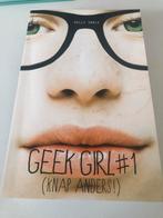 Geek Girl #1 - Holly Smale, Ophalen of Verzenden, Zo goed als nieuw, Fictie