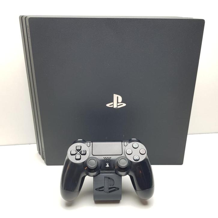 Sony PlayStation 4 Pro – Zwart | Krachtige 4K-gaming, Spelcomputers en Games, Spelcomputers | Sony PlayStation 4, Zo goed als nieuw