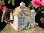 Antieke theepot in de vorm van een huis., Antiek en Kunst, Ophalen of Verzenden