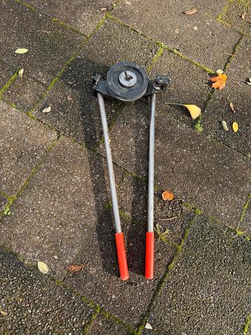 Buigijzer voor 12 of 15mm koper buis beschikbaar voor biedingen