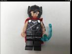 Te koop Lego Super Heroes poppetje sh409 Thor, Ophalen of Verzenden, Lego, Zo goed als nieuw, Losse stenen