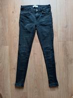 Zwarte skinny jeans van Mango, Ophalen of Verzenden, Gedragen, Zwart, W27 (confectie 34) of kleiner