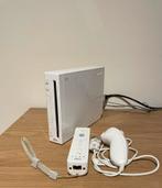 Leuke Wii met 25 top spellen 1 controller uren speel plezier, Ophalen of Verzenden, Zo goed als nieuw, Met 1 controller, Met games