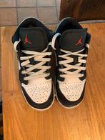 Sneakers nike, Ophalen