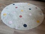 Rond vloerkleed met kleurige stippen 123cm, Ophalen, Zo goed als nieuw