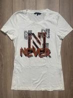 NIKKIE T-shirt wit met print beige/wit zwart bruin 32 = XXS, Kleding | Dames, T-shirts, Verzenden, Beige, Zo goed als nieuw, Maat 34 (XS) of kleiner