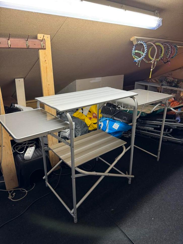 Campingkast / Campingkeuken / Campingtafel van Hypercamp, Caravans en Kamperen, Kampeermeubelen, Gebruikt, Overige, Ophalen of Verzenden