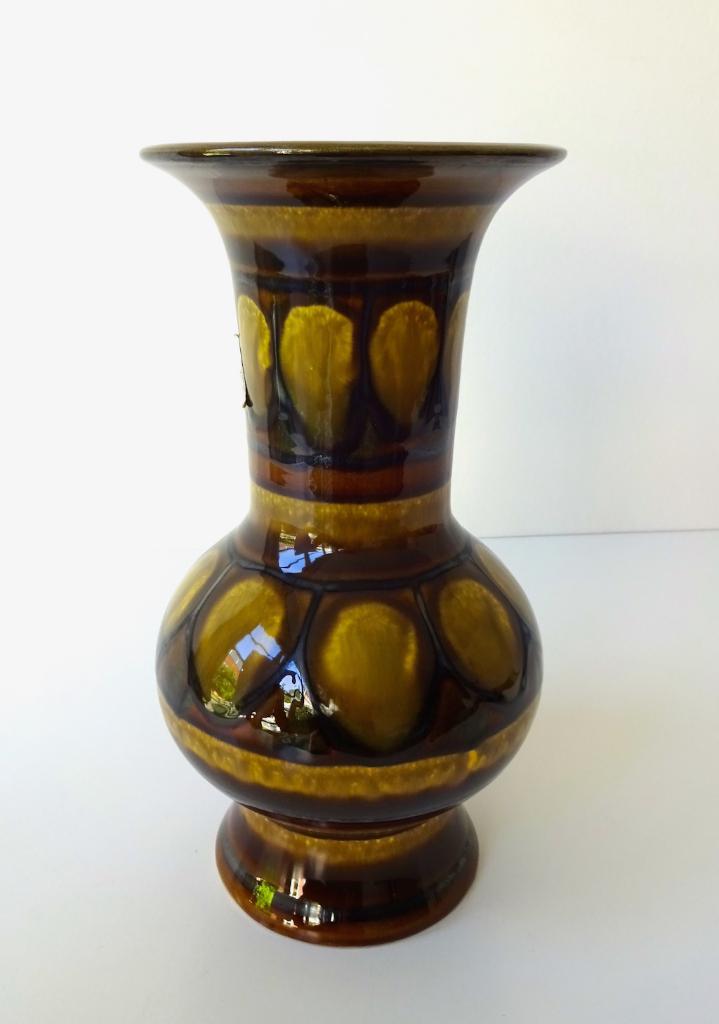 Keramiek vaas goudgeel met bruin Madrid Flora Gouda 3161-k, Antiek en Kunst, Antiek | Keramiek en Aardewerk, Ophalen of Verzenden