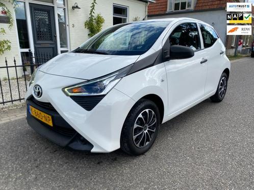 Toyota Aygo 1.0 VVT-i x-fun,Airco,Led,Mp3/usb,NAP., Auto's, Toyota, Bedrijf, Te koop, Aygo, ABS, Airbags, Airconditioning, Centrale vergrendeling