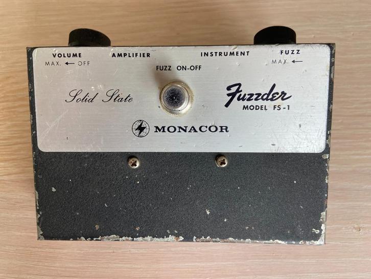 ZELDZAME VINTAGE FUZZDER PEDAL MONACOR 7ties, Muziek en Instrumenten, Snaarinstrumenten | Overige, Gebruikt, Overige typen, Ophalen