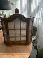 Antieke Wandvitrinekast, Ophalen