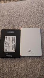 2 stuks sata ssd 256gb in 1 koop, Ophalen of Verzenden, Zo goed als nieuw, Laptop
