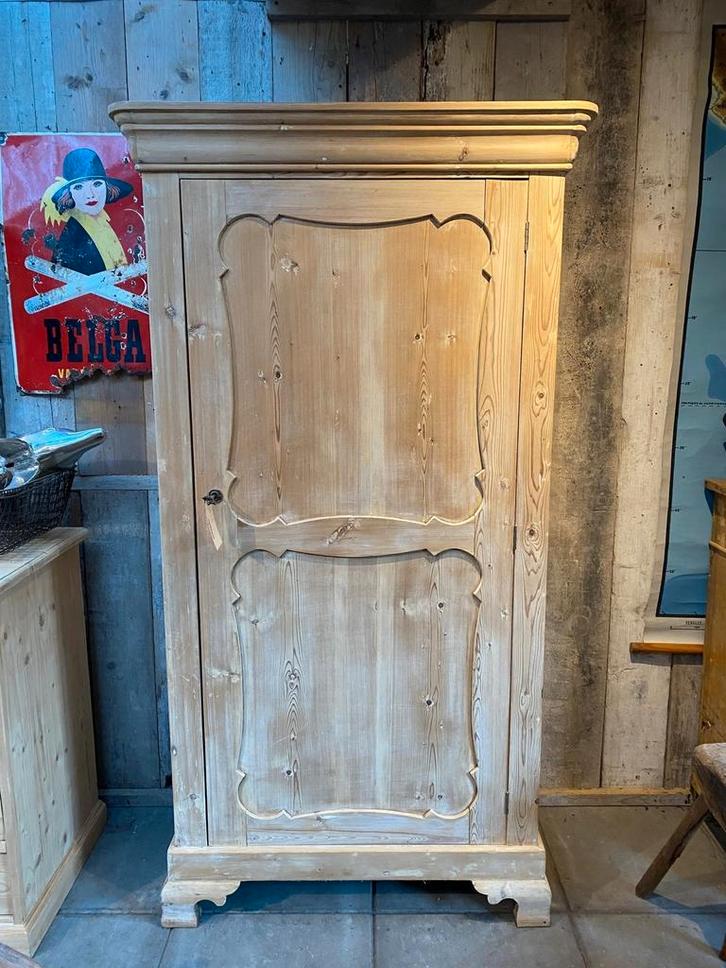 Landelijk Oud grenen eendeurskast kledingkast kast, Antiek en Kunst, Antiek | Meubels | Kasten, Ophalen