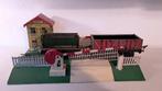 spoor 0 Jep set: 2 goederenwagens en spoorwegovergang, Ophalen of Verzenden