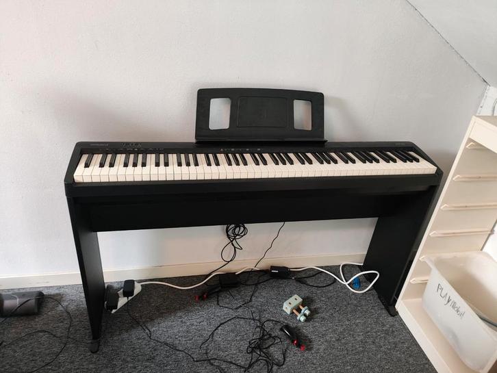 Roland FP-10 Elektrische Piano Zo Goed Als Nieuw, Muziek en Instrumenten, Piano's, Ophalen