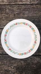 Villeroy en Boch bord met bloemenrand, Huis en Inrichting, Keuken | Servies, Ophalen of Verzenden, Zo goed als nieuw, Bord(en)