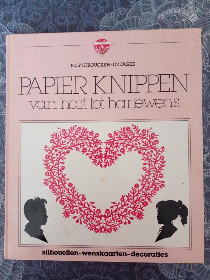 Papier Knippen - Elly Stroucken-de Jager, Boeken, Hobby en Vrije tijd, Gelezen, Scrapbooking en Knutselen, Geschikt voor kinderen