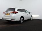 Toyota Auris Touring Sports 1.8 Hybrid Executive | Cruise Co, Auto's, Toyota, Te koop, 1310 kg, Gebruikt, Voorwielaandrijving