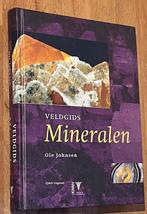 Ole Johnsen. Veldgids (nr.18.) MINERALEN. KNNV Uitg. 2003, Boeken, Ole Johnsen, Ophalen of Verzenden, Zo goed als nieuw, Natuur algemeen