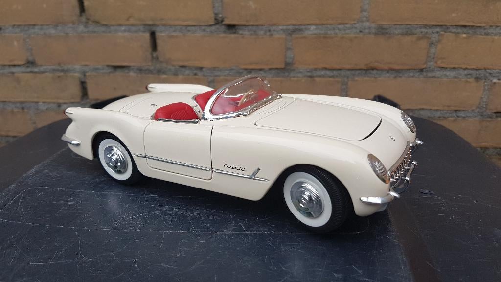 Corvette cabrio 1953 van Solido, Ophalen of Verzenden, Solido