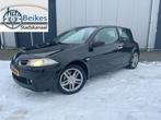 Renault Megane 2.0-16V T GT, Auto's, Renault, 1998 cc, Stof, Zwart, 4 cilinders