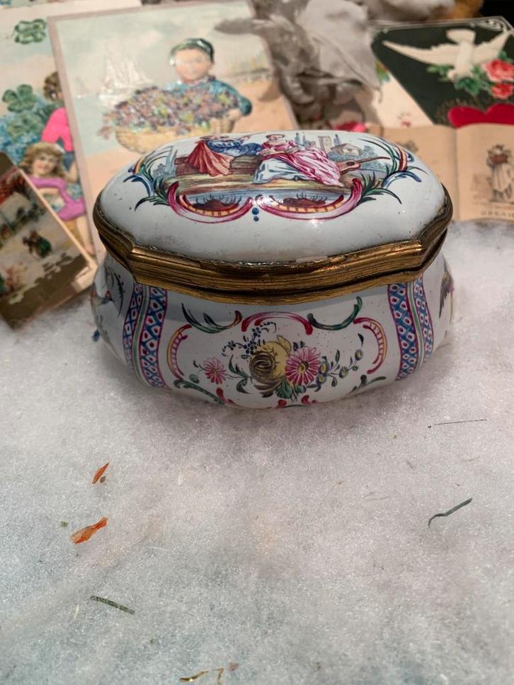Franse antieke tabaksdoos snuffbox, Antiek en Kunst, Antiek | Porselein, Ophalen of Verzenden