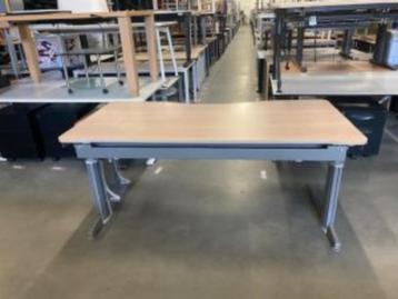 Bureau met slinger en kabelgoot 180x90/80xH62-91 cm, 1948st - afbeelding 9