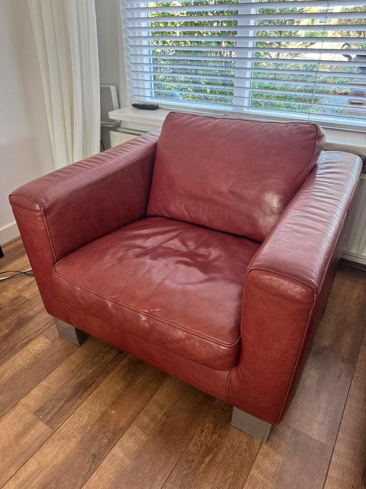 Twee mooie leren fauteuils, Huis en Inrichting, Fauteuils, Gebruikt, Leer, 75 tot 100 cm, 75 tot 100 cm, Ophalen of Verzenden