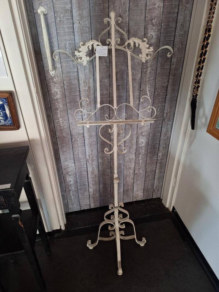 Toffe brocante muziekstandaards, nieuw uit de doos, Muziek en Instrumenten, Standaards, Nieuw, Muziekstandaard, Accordeon, Cello