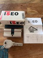 Iseo Veiligheidscilinder SKG** 60mm Nieuw, Ophalen of Verzenden, Nieuw, Overige materialen, Slot