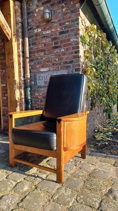 Antieke rookstoel, Antiek en Kunst, Antiek | Meubels | Stoelen en Banken, Ophalen of Verzenden