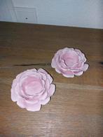 2 roze waxinelichtjes houders, Huis en Inrichting, Ophalen of Verzenden, Zo goed als nieuw, Overige materialen, Minder dan 25 cm