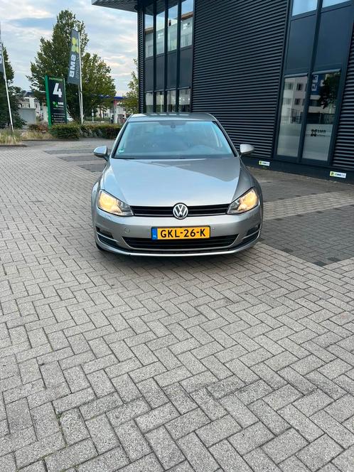 Volkswagen Golf 1.2 TSI 63KW 5D 2013 Grijs, Auto's, Volkswagen, Particulier, Golf, ABS, Adaptieve lichten, Airbags, Airconditioning
